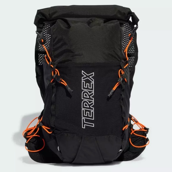 Adidas Terrex Aeroready Speed Hiking Backpack 15L size M New - Picture 1 of 9